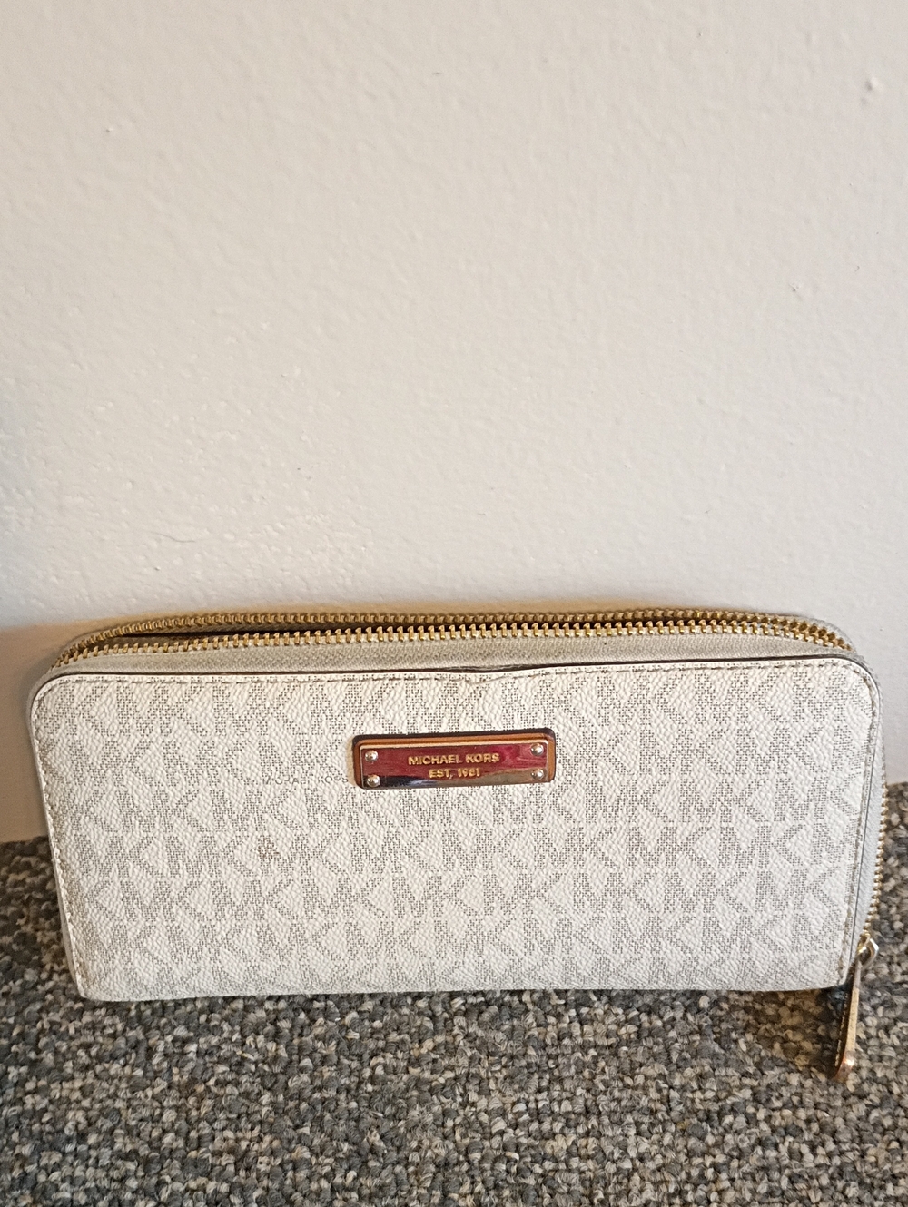 Michael Kors Cream Signature Zip-Around Wallet with Gold Hardware